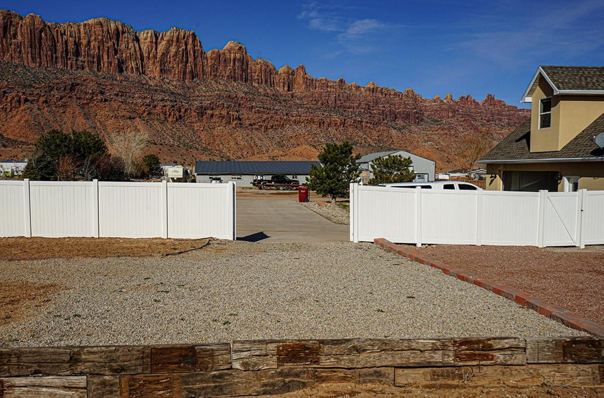 Moab Desert Home, 4 Bedroom Private House, Sleeps 10, Pet Friendly Exterior photo