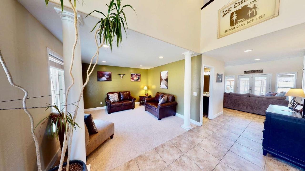 Moab Desert Home, 4 Bedroom Private House, Sleeps 10, Pet Friendly Exterior photo