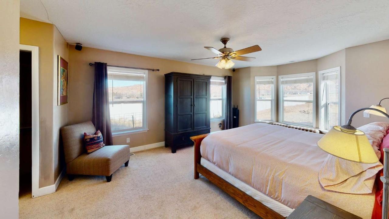 Moab Desert Home, 4 Bedroom Private House, Sleeps 10, Pet Friendly Exterior photo